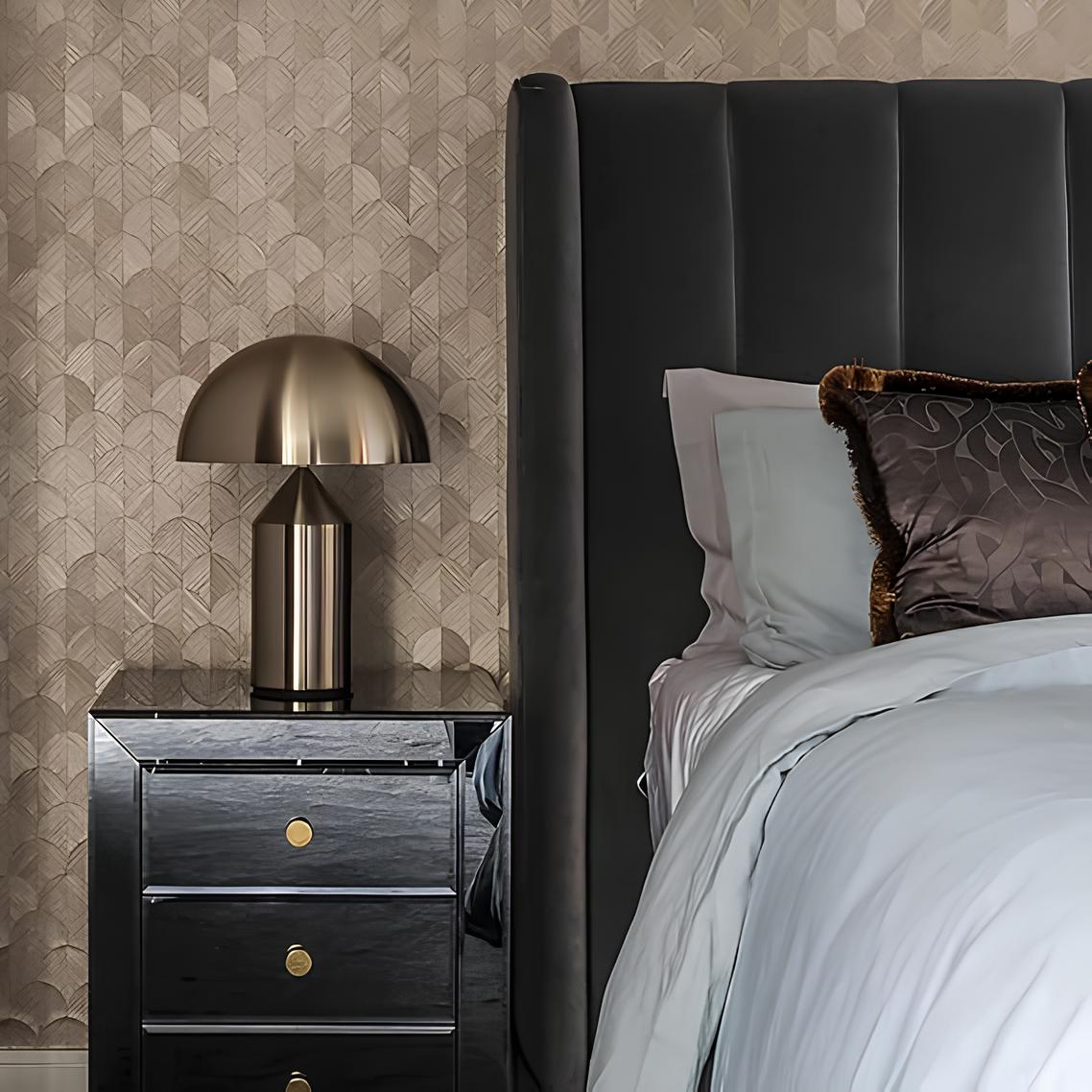 Aurelia™ Table Lamp